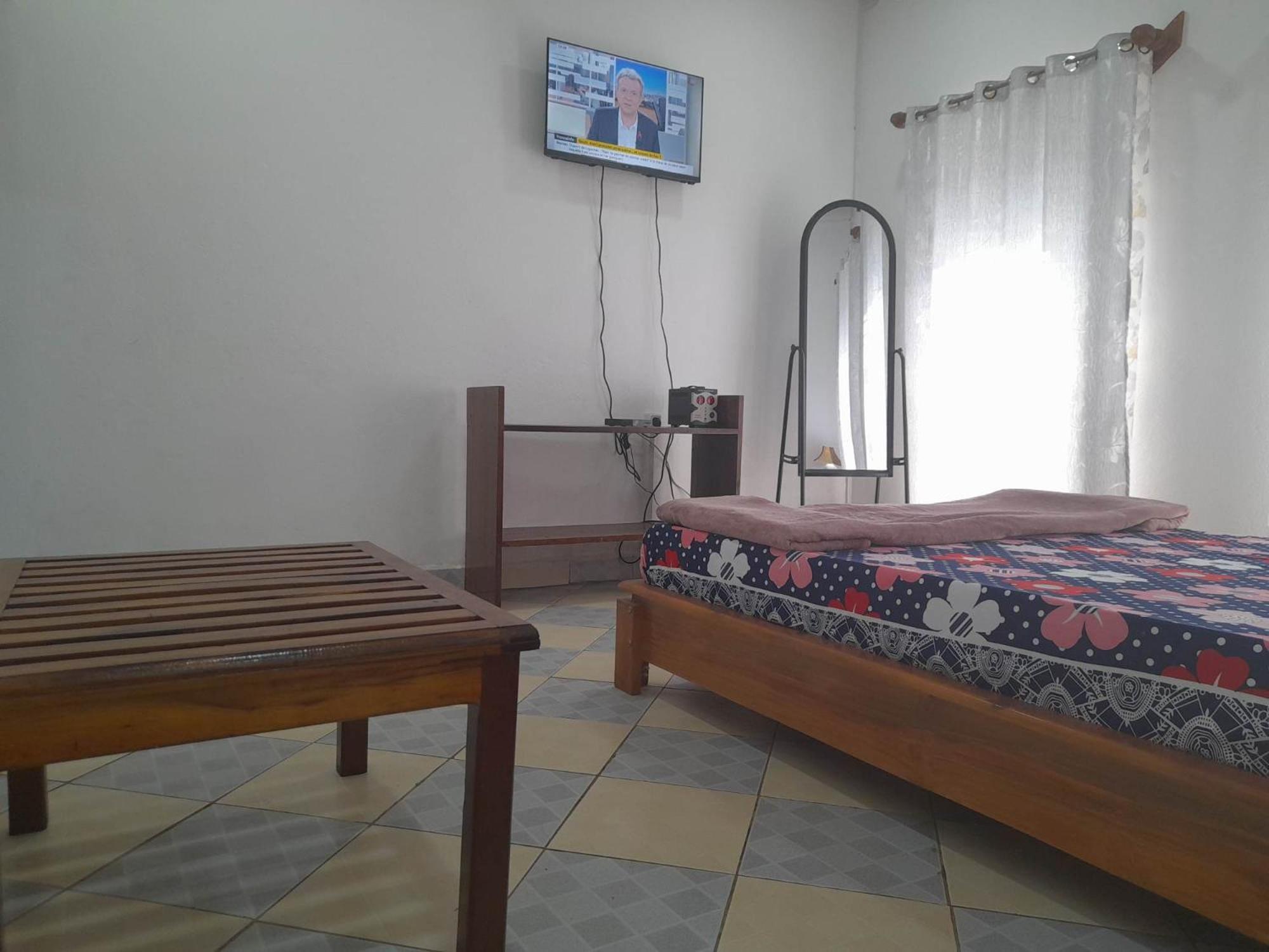 Chez Joel Bed & Breakfast Antsirabe Exterior photo